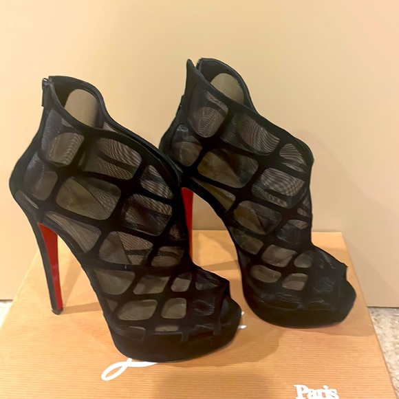 Christian Louboutin suede mesh Altarakana  150 peep toe platform bootie 35 - Picture 1 of 11
